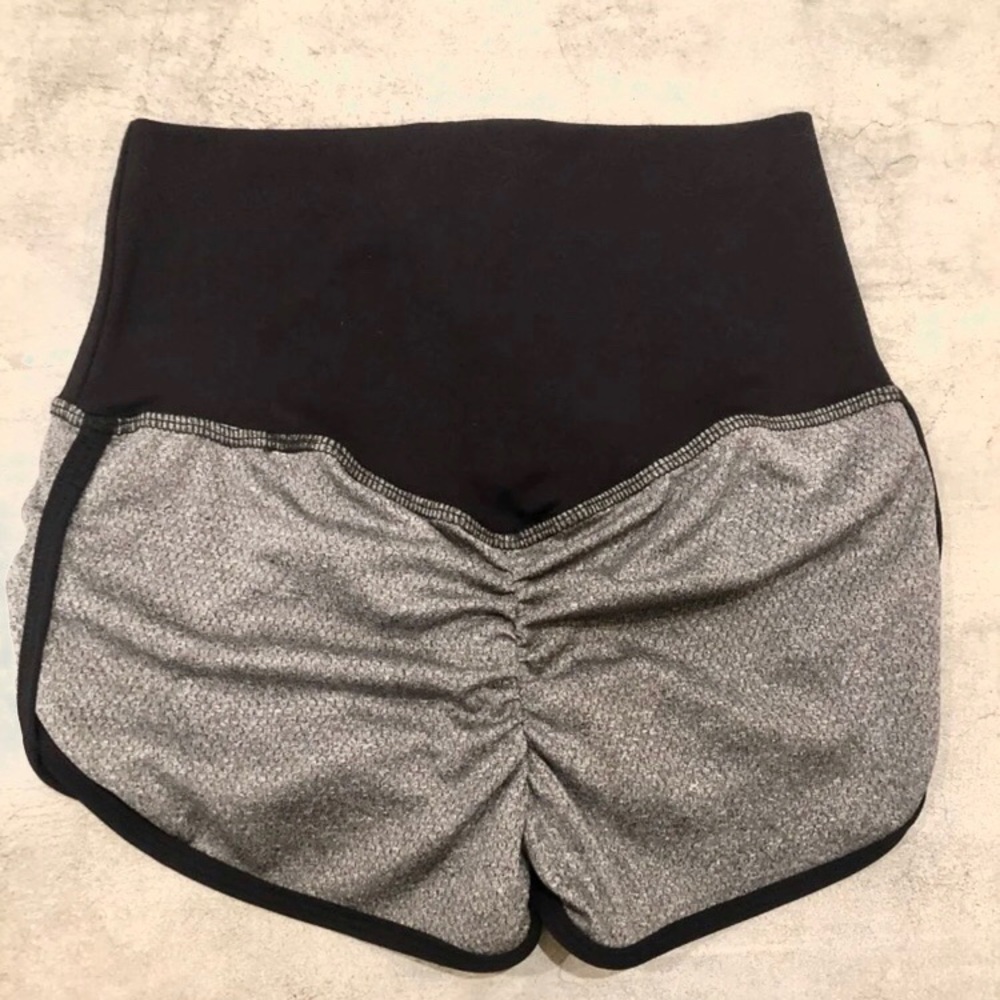 Abs2be Scrunch Booty Shorts
